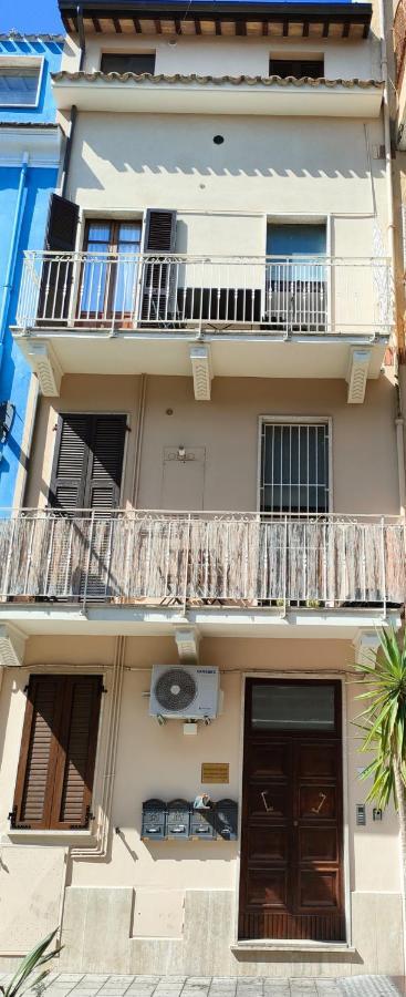 Apartament Da Paolo E Laura - In Centro A San Benedetto San Benedetto del Tronto Zewnętrze zdjęcie